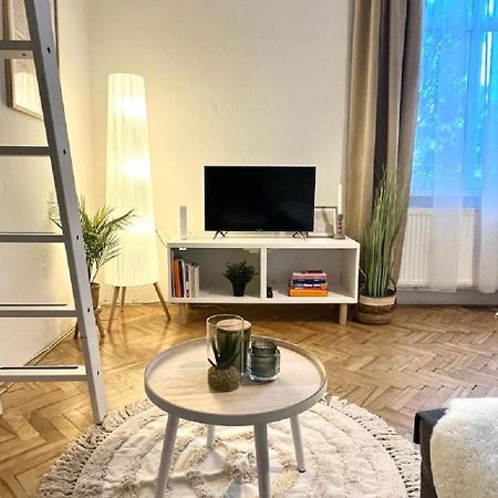 Apartment Cecil - Old Town Bratislava Eksteriør billede